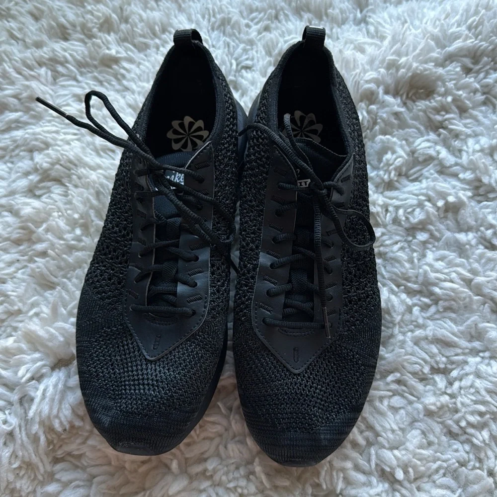 Nike‎ Air Max Fly Knit Racer
